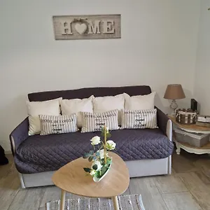 https://sanary-sur-mer-soleil-et-douceur-i.fr-provencehotel.com
